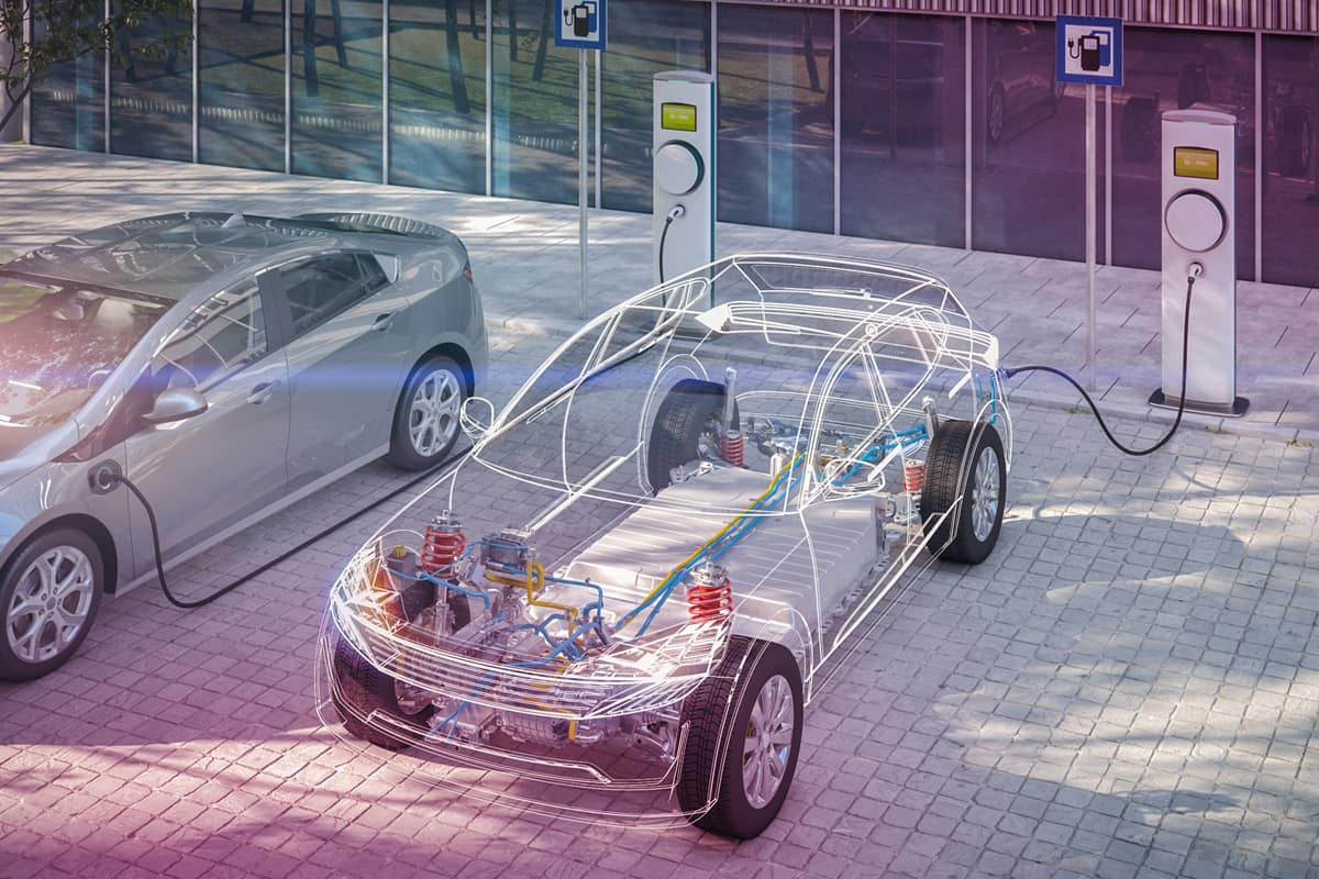 Elektrikli Arabalar Benzin Kullanır Mı? İşte Tüm Gerçekler